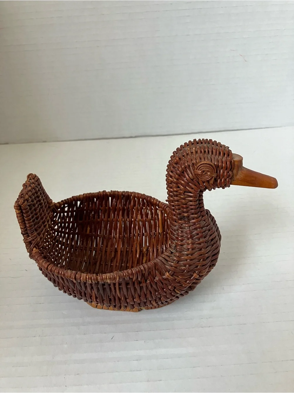 Vintage Brown Woven Duck & Handle Small Baskets Set Brown 5 to 8 Inches Each